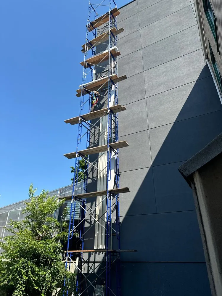 Slide of Big Apple Air