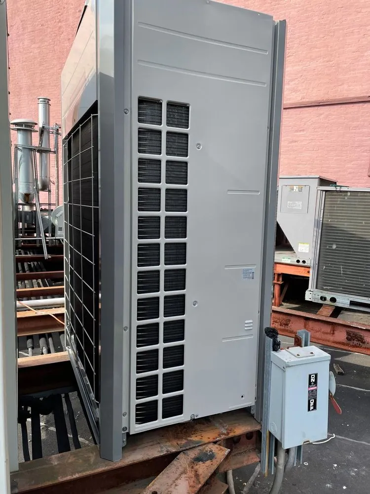 Slide of Big Apple Air