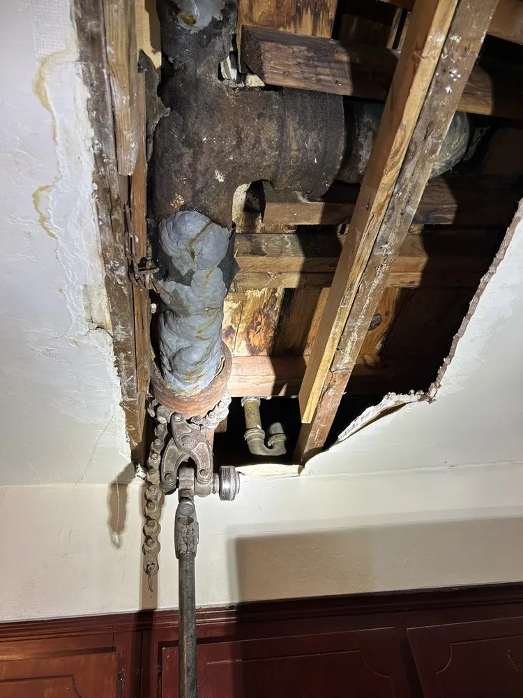 Slide of Big Benz Plumbing & Heating