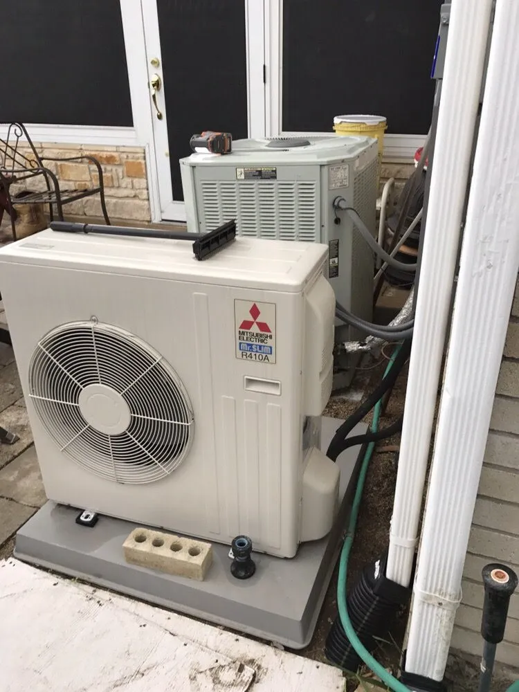 Slide of Big Country Air