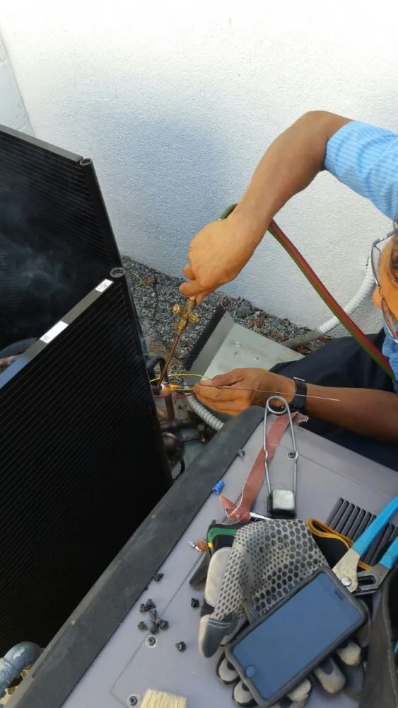 Slide of Big Js Air Conditioning and Heating