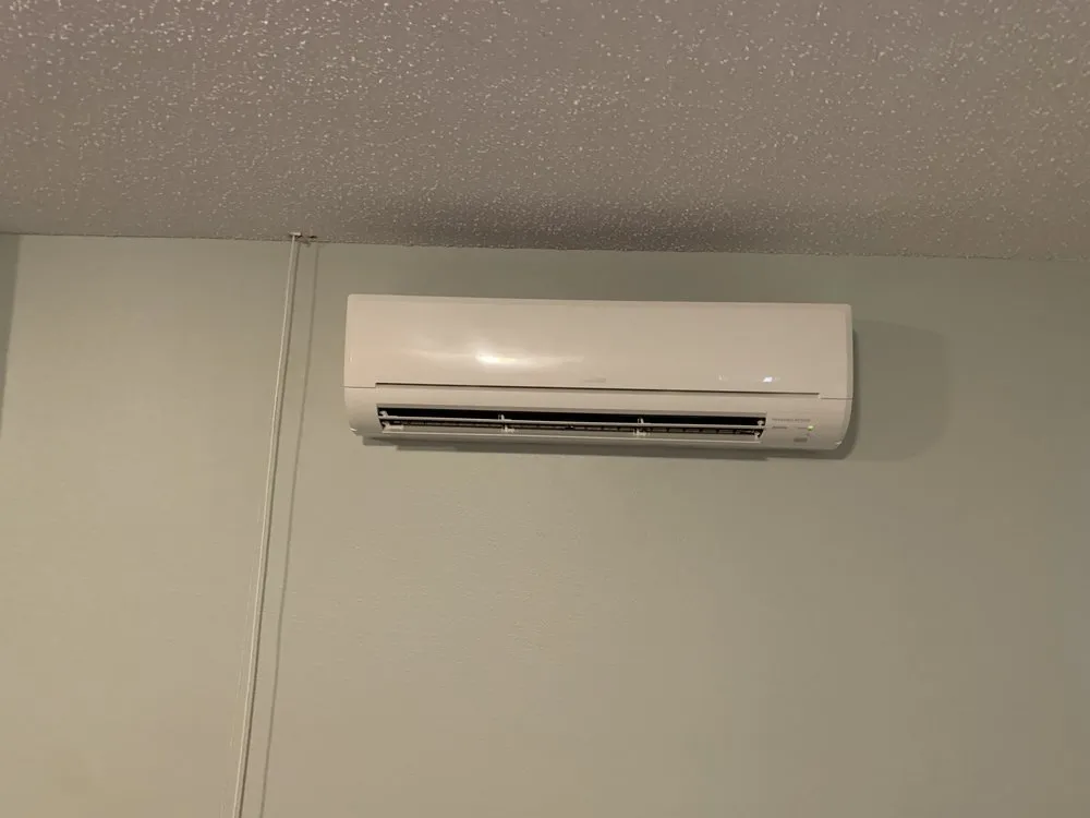 Slide of Bill Bowers Air Conditioning & Heating