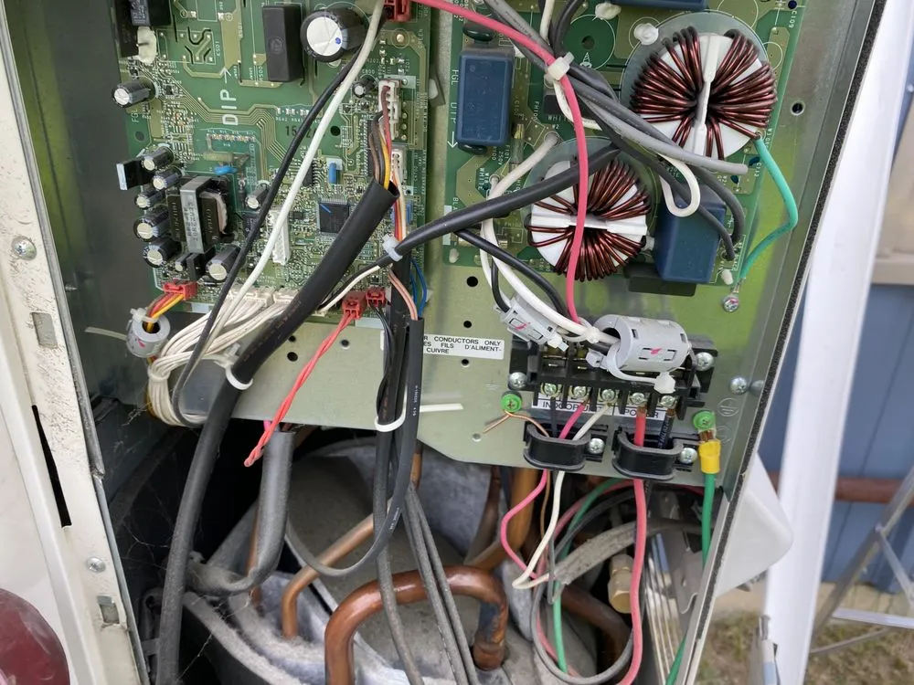 Slide of Black Dog Heat Pumps