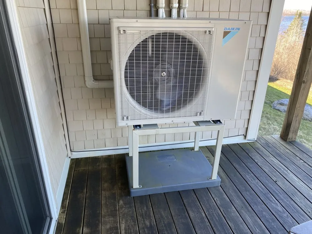 Slide of Black Dog Heat Pumps