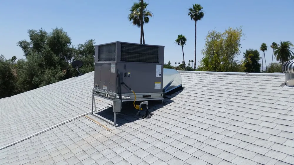 Slide of Blu Mechanical