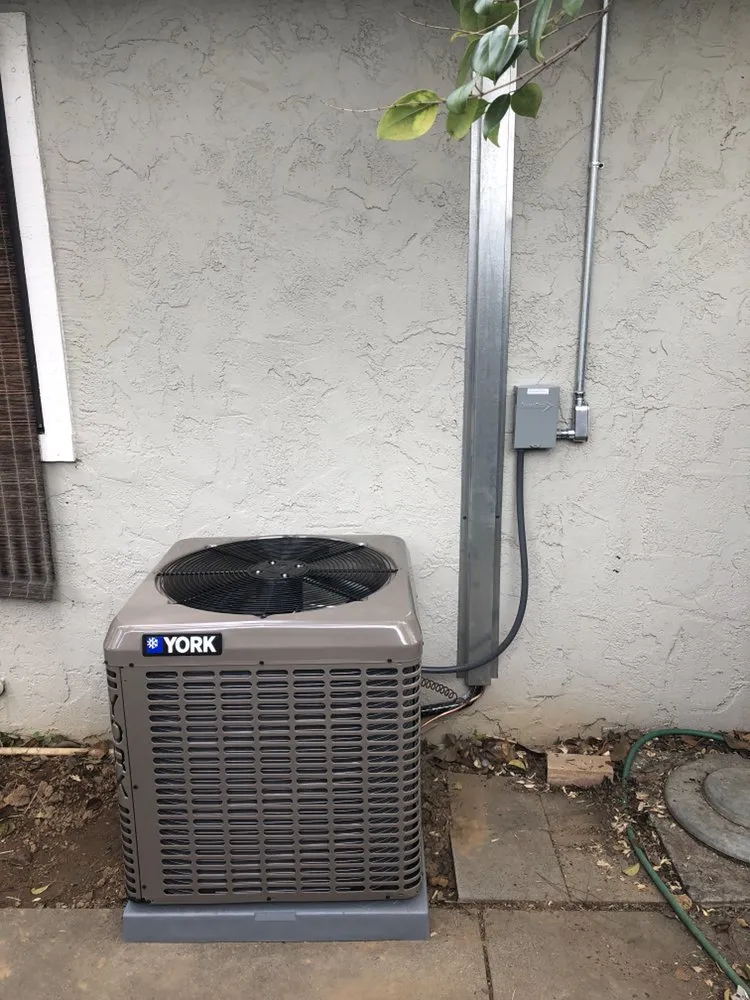 Slide of Blue Coast Heating & Air Conditioning