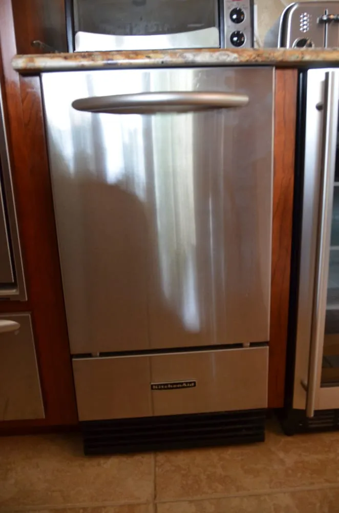 Slide of Blue Crab Appliance Parts