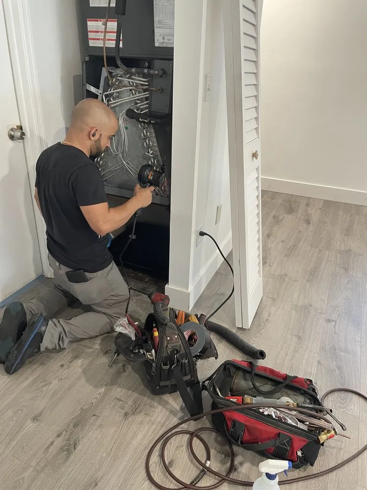 Slide of Blue Ice Air Conditioning