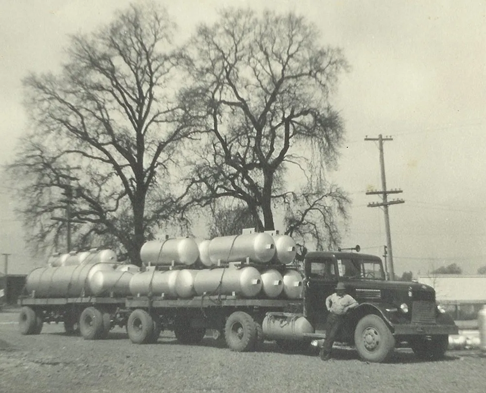Slide of Blue Star Gas - Salem Co