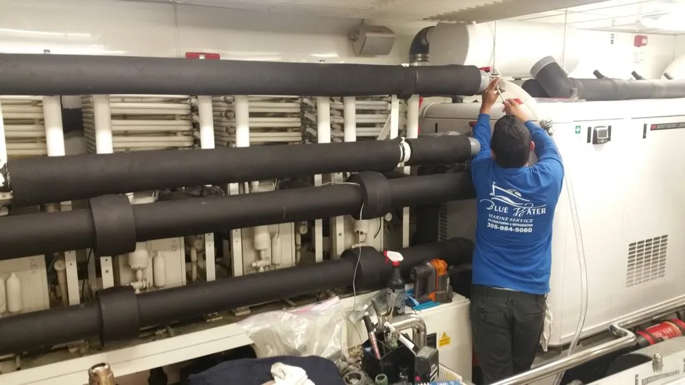 Slide of Blue Water Marine Air Conditioning & Refrigeration