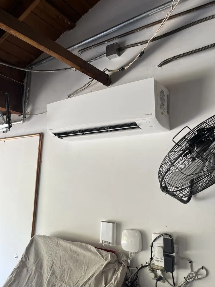 Slide of Blueberry Air