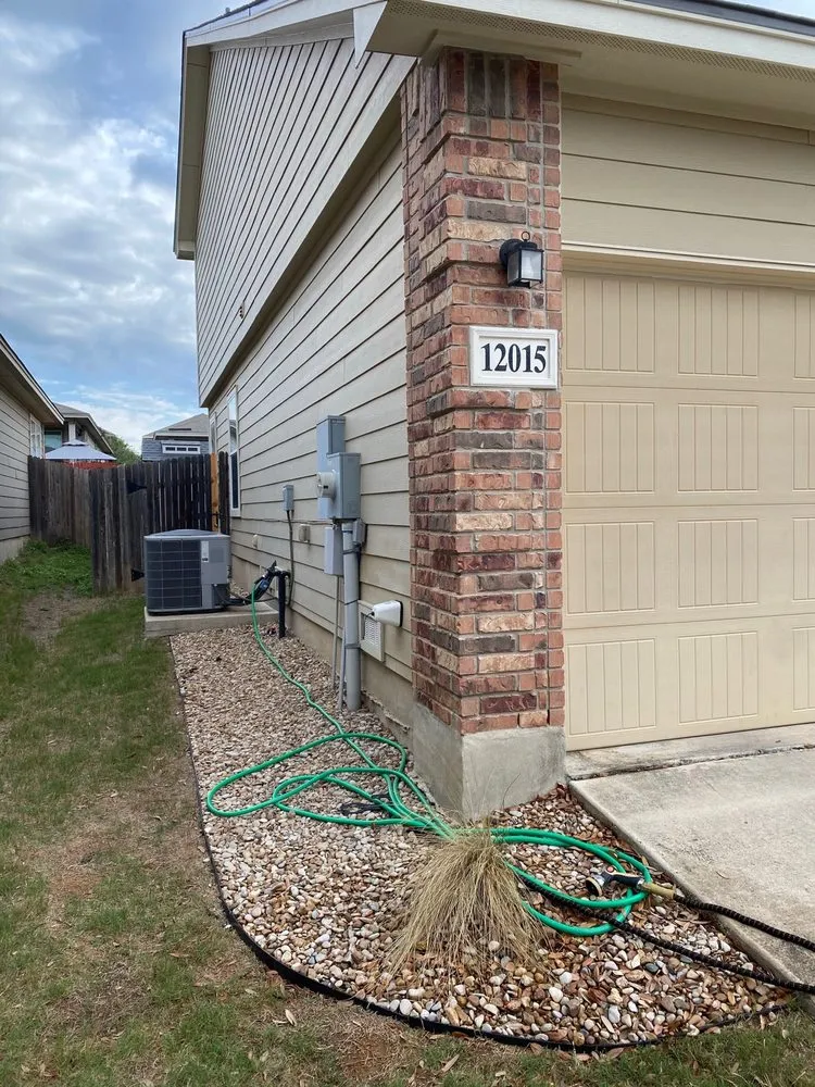 Slide of Blueline Heating & Air Conditioning