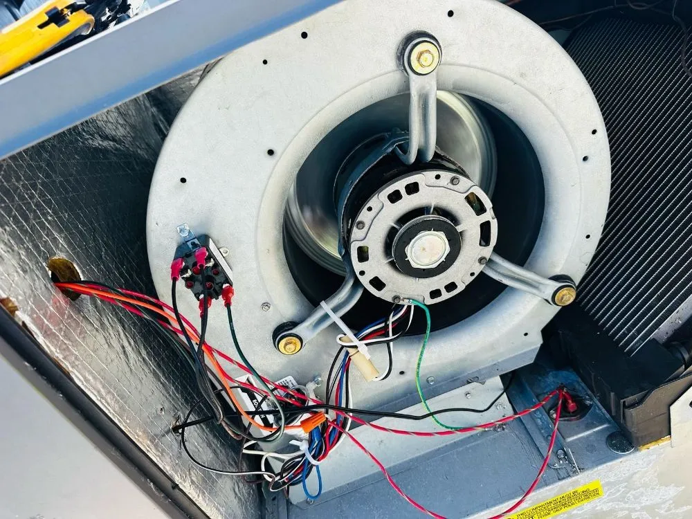 Slide of B&M Service