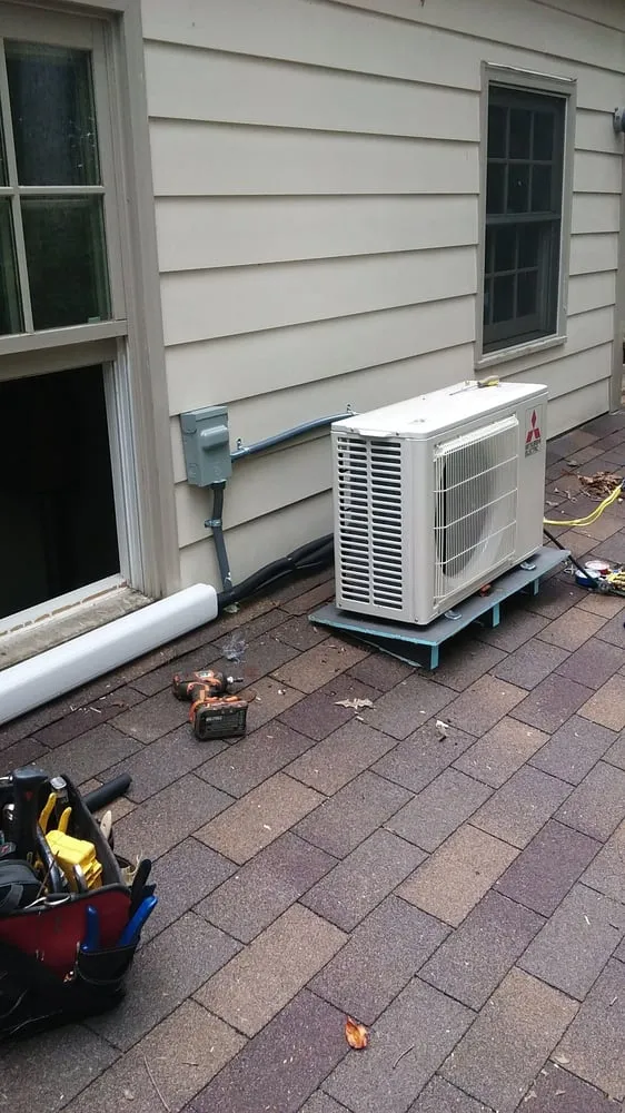 Slide of Bob's HVAC-R Heating & Cooling