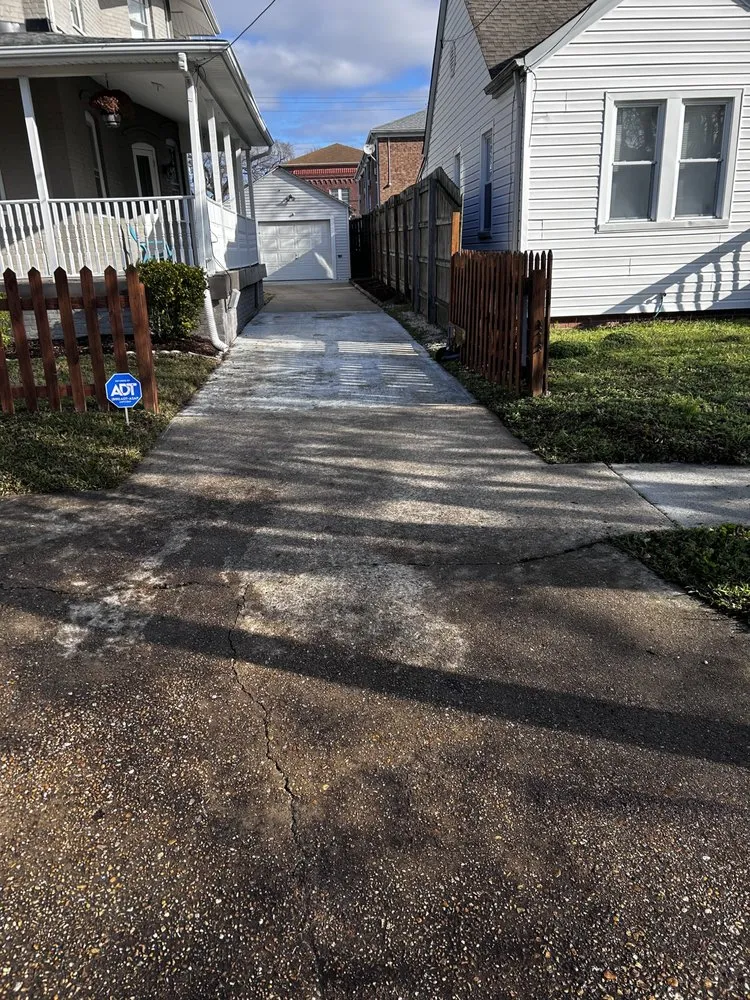 Slide of Boone Wayne Enterprises