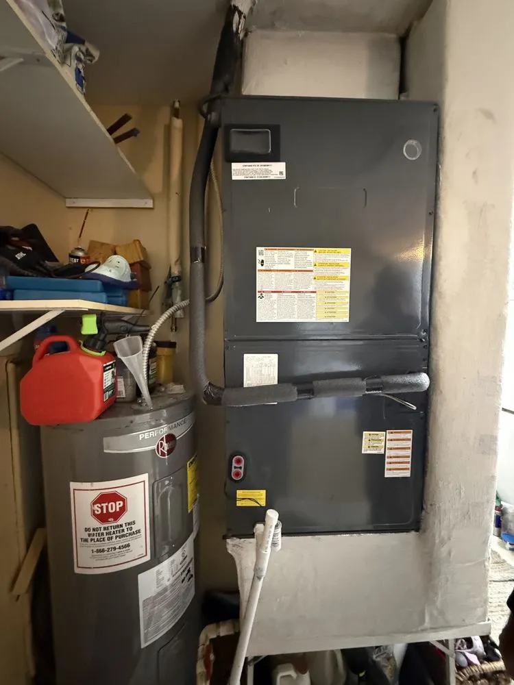 Slide of Borges AC & Services