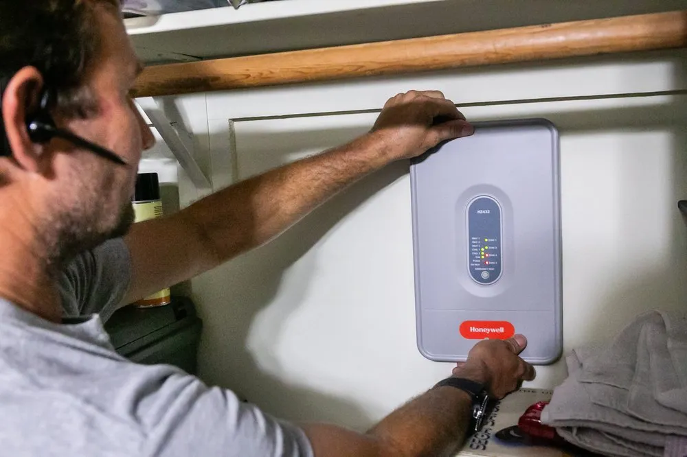 Slide of Bosco's Air Conditioning