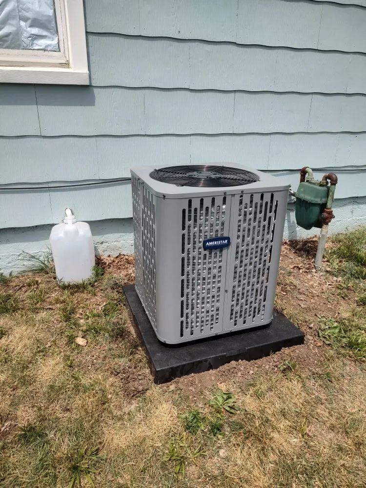 Expert air conditioning service experts serving Richmond, KS - Bowes Heating and Cooling