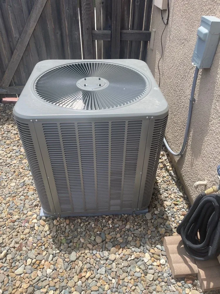 Slide of BOYAR Air Solutions