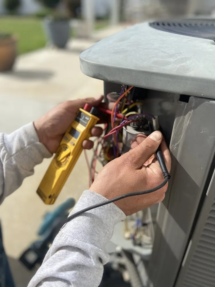 Slide of Bradlee’s Heating & Air