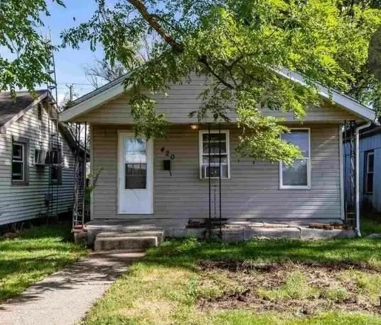 Slide of Brady's Painting And Construction