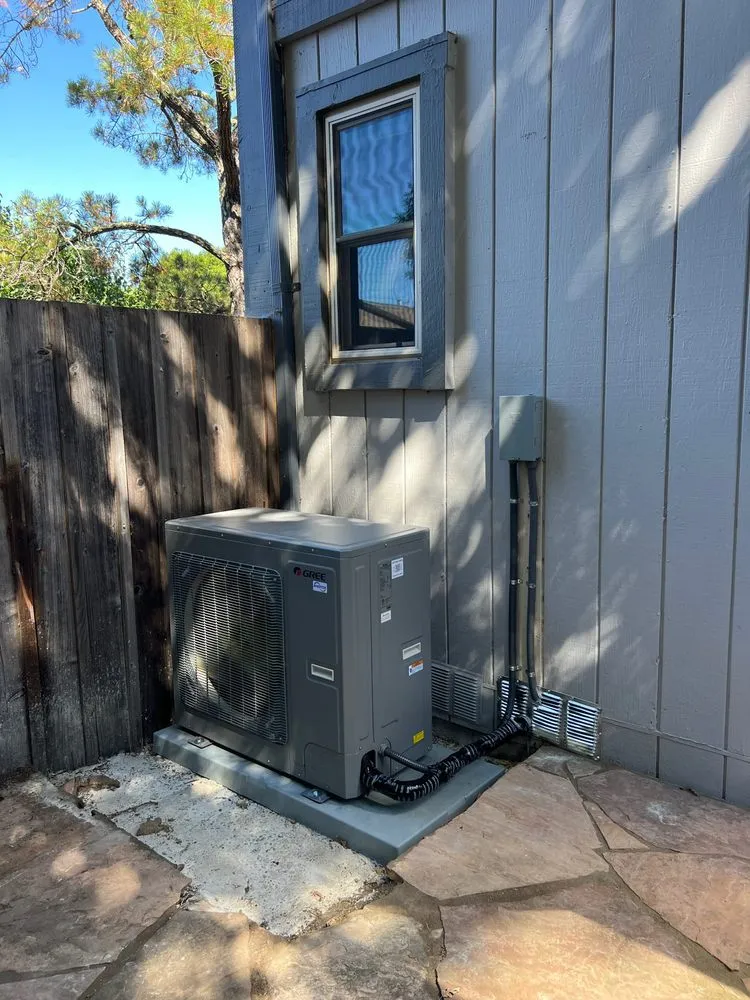 Slide of Bragg Home Services