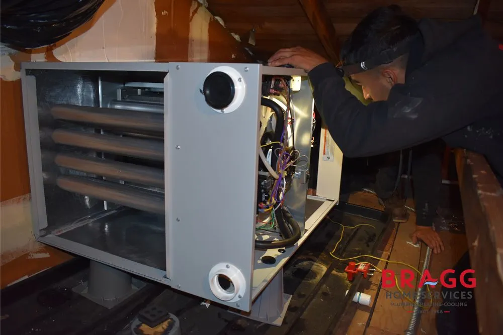 Slide of Bragg Home Services