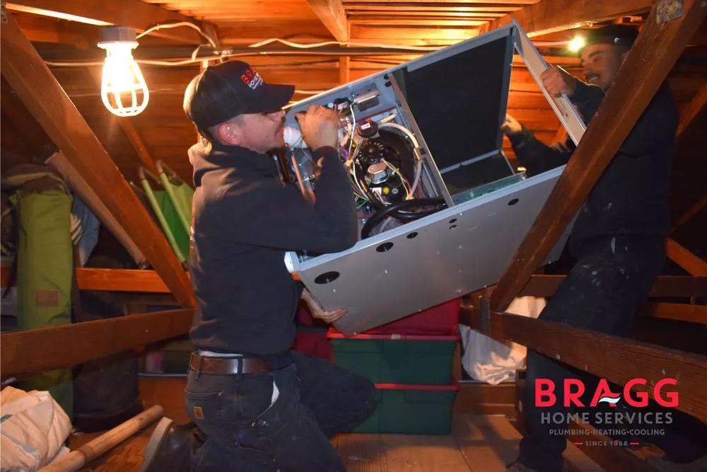 Slide of Bragg Home Services