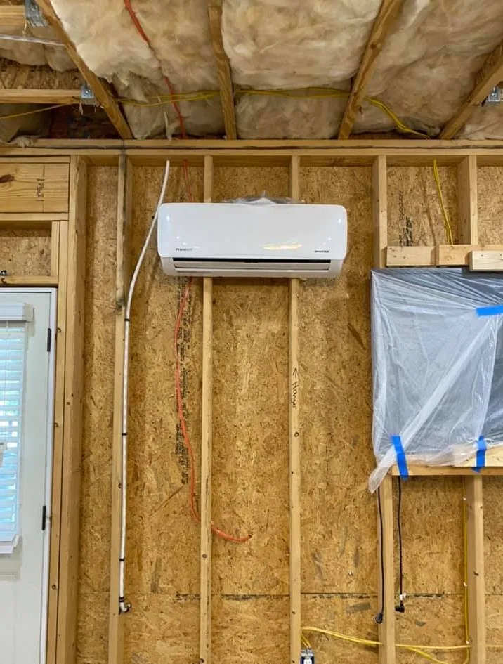 Slide of Bragg Services