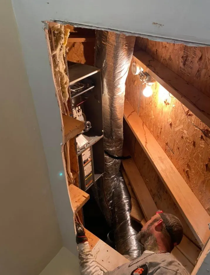 Slide of Bragg Services