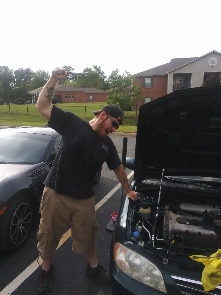 Slide of Brantleys Mobile Mechanic Service