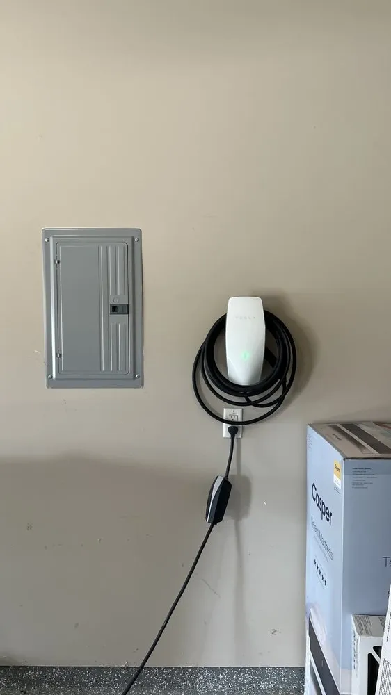 Slide of Breeze Cooling And Heating