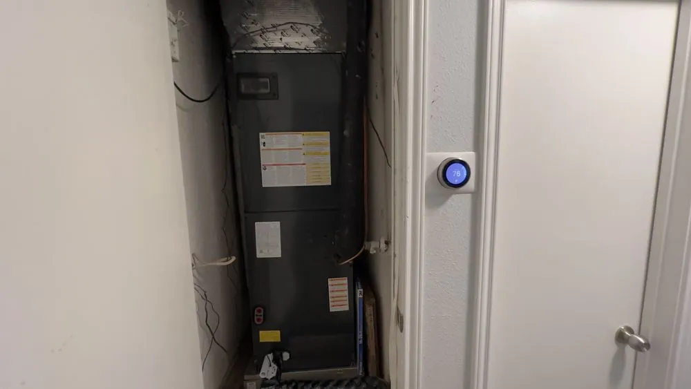 Slide of Breeze Cooling And Heating