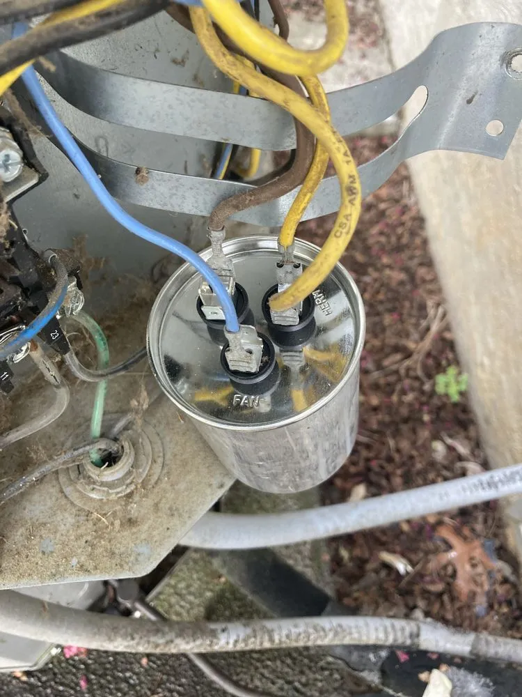 Slide of Breeze Crafters HVAC Services