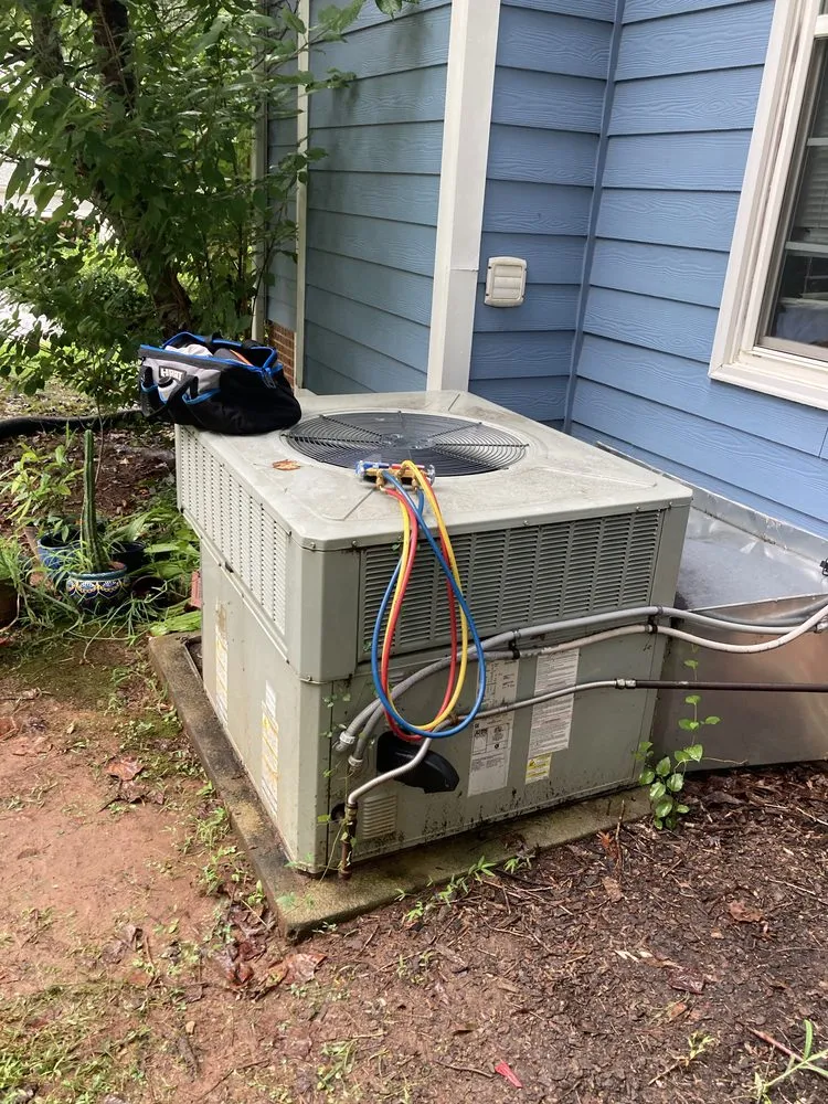 Slide of Breeze Crafters HVAC Services