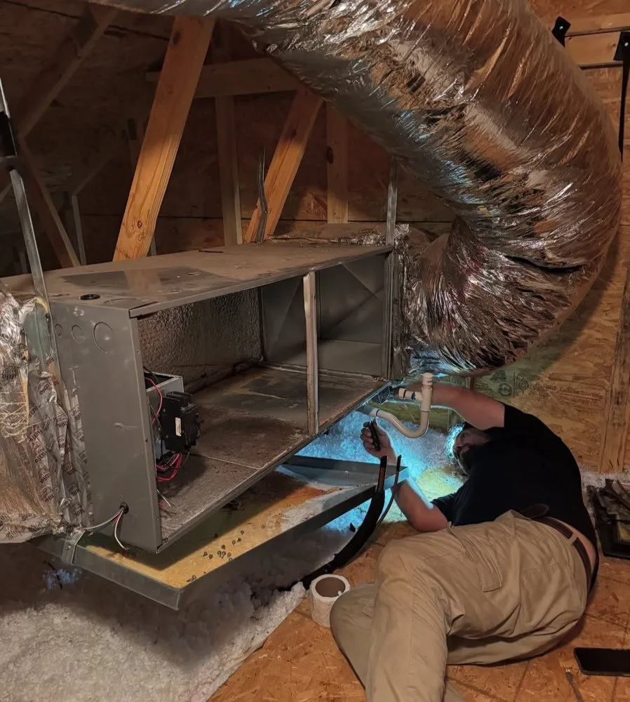 Slide of Breeze Experts