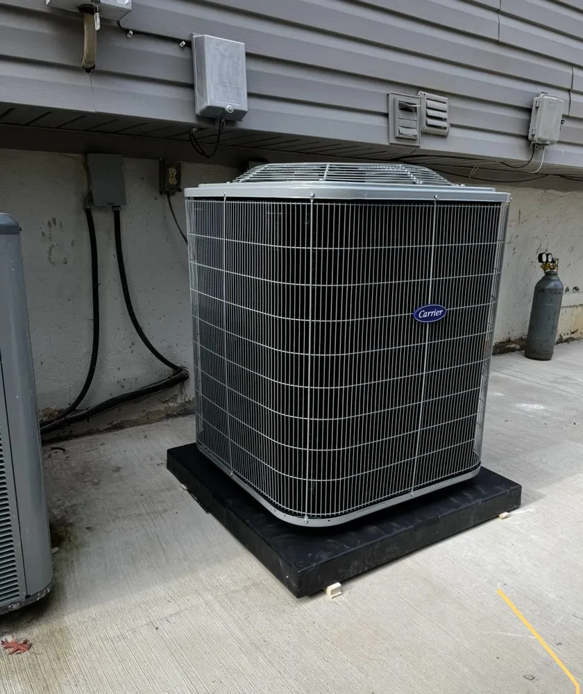 Slide of Breeze Experts