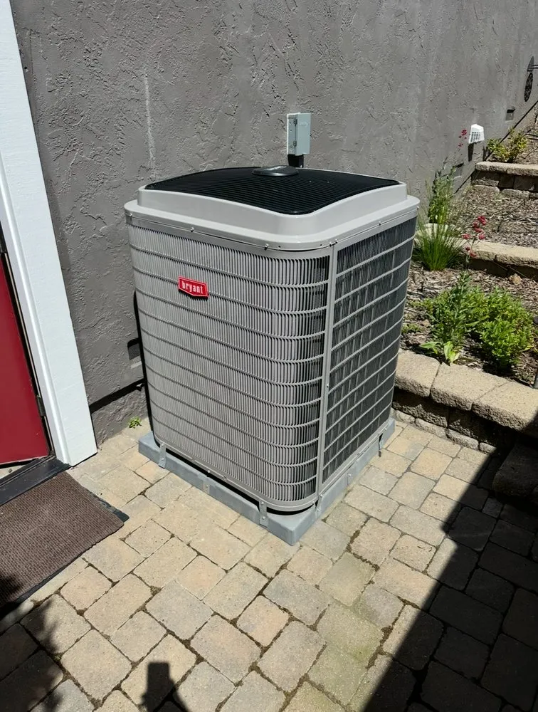 Slide of Breeze HVAC Repair