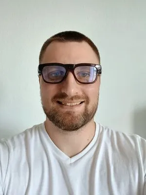 BREEZEBEE Engineering