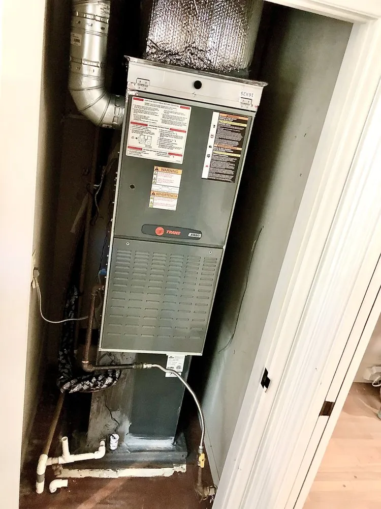 Slide of Breezy Air Services