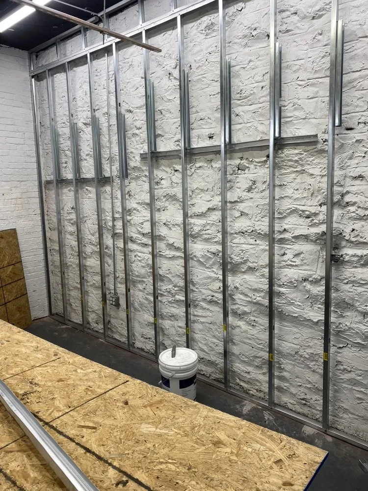 Slide of Breezy Installations