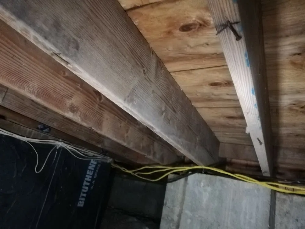 Slide of Brieza Energy Efficiency Services