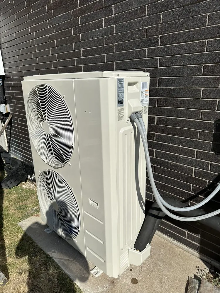 Slide of Brooks Custom Comfort & Services