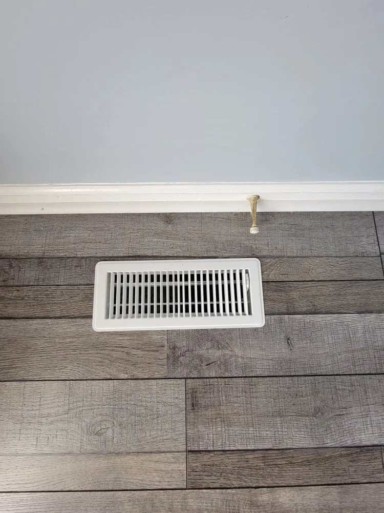 Slide of Brooks Heating & Air Conditioning