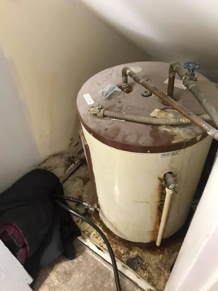 Slide of Brothas in hand