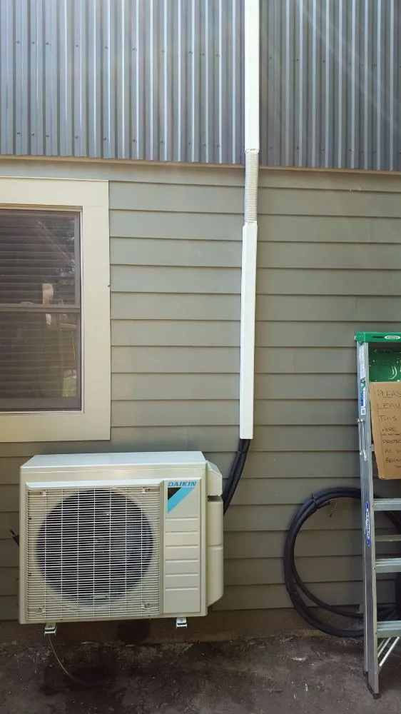 Slide of B's Custom Mechanical