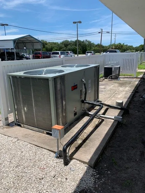 Slide of BT Air Conditioning