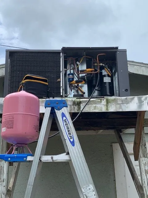 Slide of BT Air Conditioning