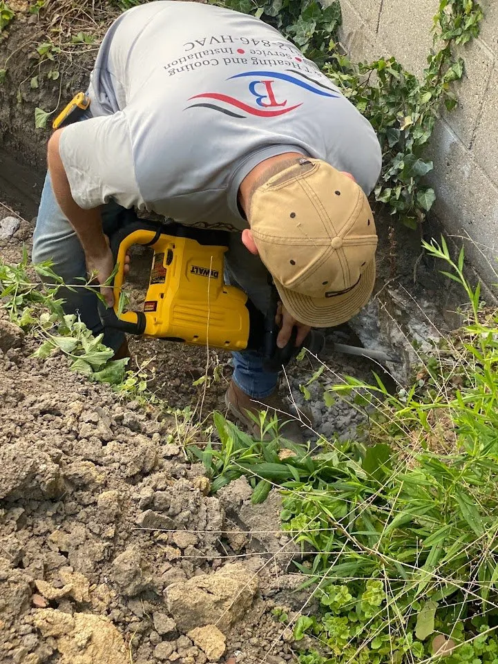 Slide of B&T Heating and Cooling