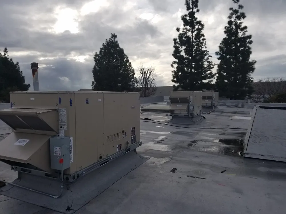 Slide of BTU Heating & Air